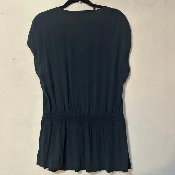 Banana Republic Navy V-Neck Top SIZE S - Picture 3 of 9